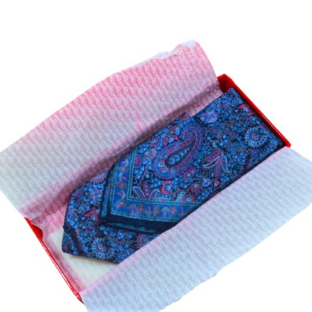 $450 BRIONI Rare Handmade Satin paisley Navy Blue Silk Tie / Pocket Square Set - Picture 1 of 16